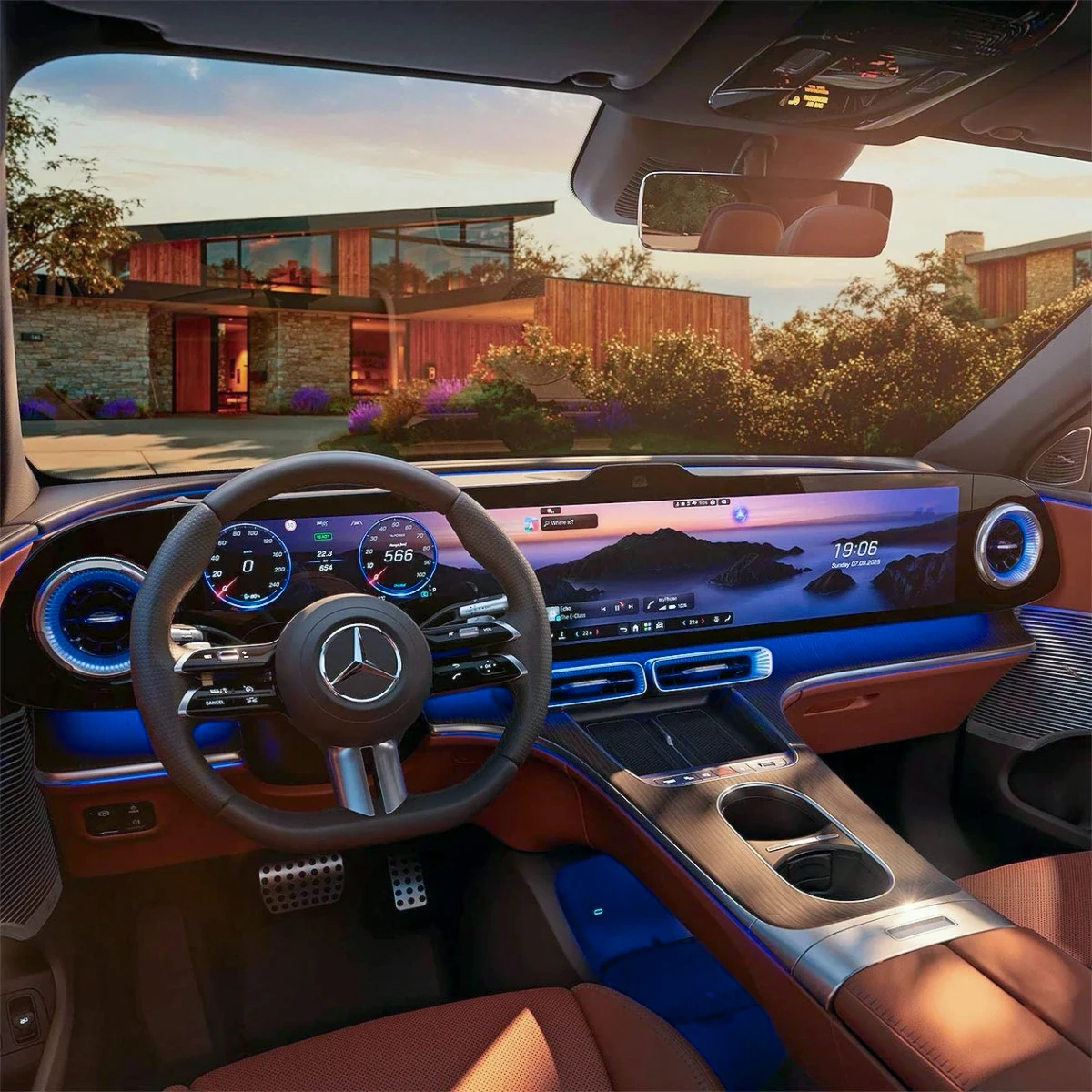 Mercedes-Benz GLC 300+ 2025: A New Era of Electric Luxury