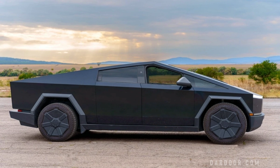 Beyond the Hype: Testing the Tesla Cybertruck Cyberbeast’s True Range in Europe Tesla Cybertruck Cyberbeast’-02